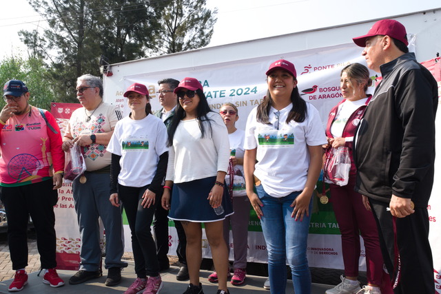 Premiación caminata.jpg